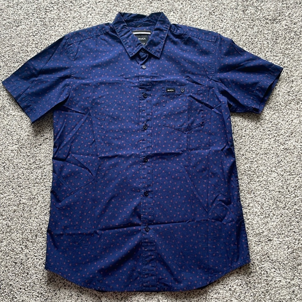 RVCA men’s button down size S Slim Fit